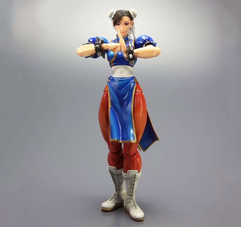 Illustration for article titled Square Enix Gets Chun-Li's Thighs Right (But Not the Knees)